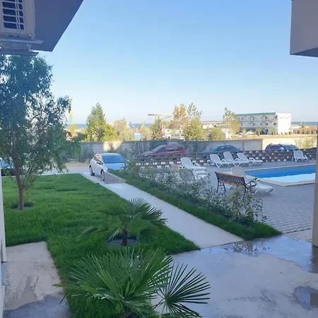 Apartment Sea View 1 *